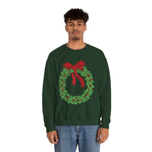 🎄 Holiday Wreath Unisex Sweatshirt – Cozy Up in Classic Christmas Style - Image 5