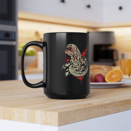 👶👽 Xenomorph Baby Black Mug – Cute, Creepy, and Caffeinated - Image 14
