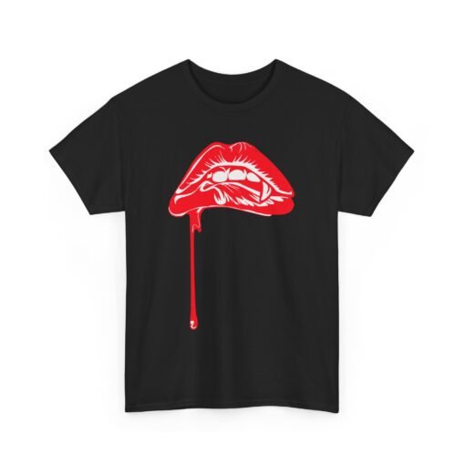 💋🩸 Vampire Bite Lips Unisex T-Shirt – Sink Into Style
