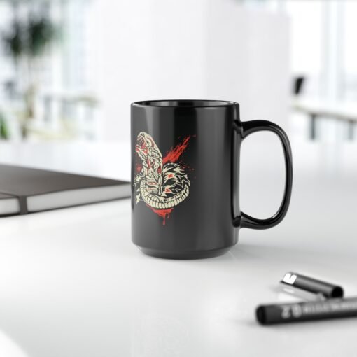 👶👽 Xenomorph Baby Black Mug – Cute, Creepy, and Caffeinated - Image 16