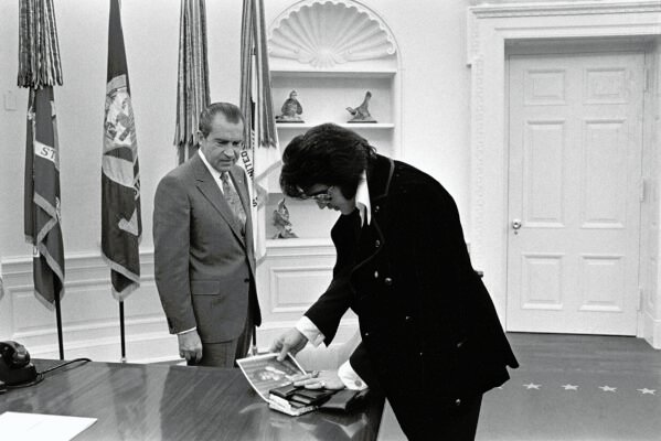 President Nixon meets Elvis Presley
