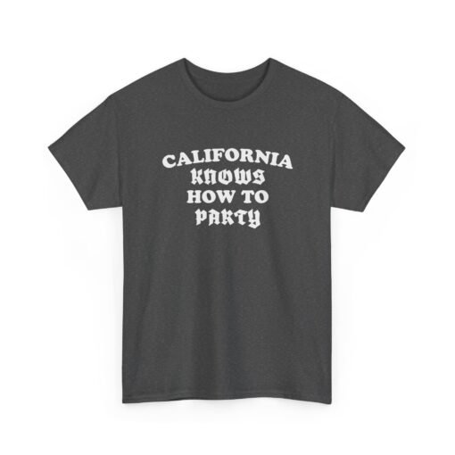 "California Knows How to Party" Unisex T-Shirt – West Coast Vibes - Image 23