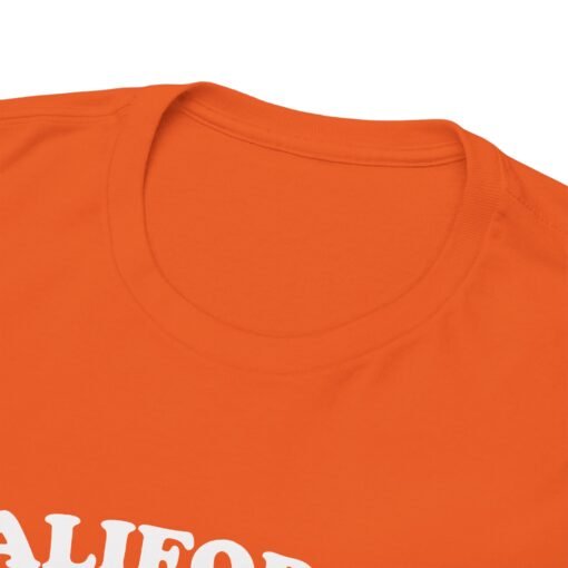 "California Knows How to Party" Unisex T-Shirt – West Coast Vibes - Image 4